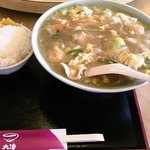 大連 - ちゃんぽん+半ライス（日替わり\600★）