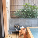 旅邸 諧暢楼 - シャワー付き。使いにくいシャワーヘッドでした。