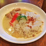 ダブルトールカフェ - 週替りのグリーンカレー