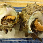 丸冨水産 新橋店 - サザエ壺焼