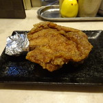 串処 絆 - とりもも一本揚げ