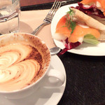 Paul Bassett 新宿 - 