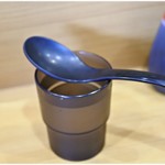 レンゲはみんなこんな置き方してました。