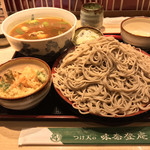 味奈登庵 - カレー南蛮そば 大盛り 別盛り＋玉子♡  
      揚げ玉は無料♡