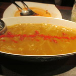 中国四川酒家 蔓山 - 渡り蟹のビスク　白菜煮込み