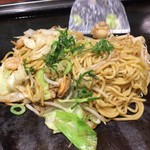 どんどん亭 - 海鮮塩焼きそば 690円 税別