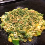 どんどん亭 - ネギとコーンたっぷり