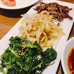 焼肉 ジャンボ - 