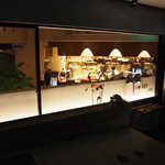 0831 yummy - 2018/12/8 ディナーで利用。
      外観の様子。