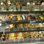 カフェ・ド・ジーベン - 美味しそうなケーキ達.