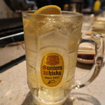 生ホルモン処 おさむちゃん。 - ハイボール！隣の人の(笑)