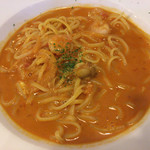 ナポリの食卓 - 海老とホタテのトマトクリームシチュー