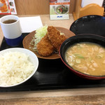 Katsuya - 豚汁定食702円（税込）