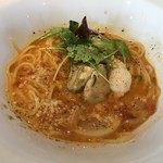 洋麺屋 五右衛門 - 広島産牡蠣と帆立と冬野菜のトマトクリームスープ