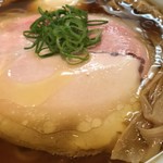 ラーメン屋 トイ・ボックス - 「スペイン産ガリシア栗豚」の豚ロース肉