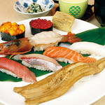 Gurume Kaitenzushi Magurodon'Ya Yazae'Mon - 