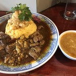大衆中遊華食堂 八戒 - 八戒丼とOsamu式カリィ モリモリ あいがけ