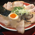 呼び戻しとんこつ 光四郎 - 特製チャーシューメン