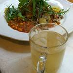 40計画 - どちらのランチにもアツアツのスープがつきます。