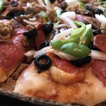 Round Table Pizza - 