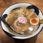 吉み乃製麺所 新町本店 - 飛出汁らーめん ※半味玉追加