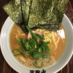 横浜家系千種家 - 横浜ラーメン並 ￥700