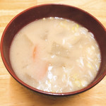 とんかつ燕楽 - 具沢山の豚汁