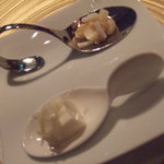 レストラン サンパウ - Deustacion　4品のミクロメニュー　ブランマンジェ　白いサラダ