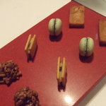 レストラン サンパウ - Deustacion　10種類のプティフール　