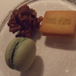 レストラン サンパウ - ガラスのとり皿