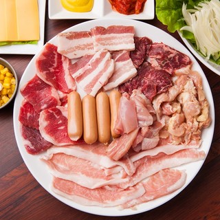 ランチタイム限定 北谷龍の本格焼肉食べ放題 ドリンクバー付き 14 30受付最終となります 北谷龍 チャタンドラゴン 北谷町 焼肉 食べログ