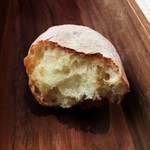 essere - 外はカリッとしてて中はすっごいもちふわでおいしいのです。