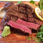 レストラン 牛石 - ヒレの断面ショー