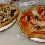 ソロ ピッツァ ナポレターナ ダ ピッコロ - 世界一のピザ2枚