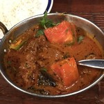 ダバ インディア - ラムとナスとフレッシュミントのカレー