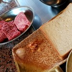 鉄板焼ステーキ 一ッ葉ミヤチク - ミックスステーキ(赤身とロースで150g)とダイヤステーキ150gのお肉