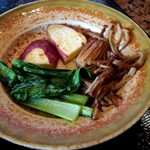 鉄板焼ステーキ 一ッ葉ミヤチク - 串間のさつまいも、小松菜、えのき