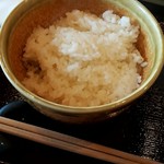 鉄板焼ステーキ 一ッ葉ミヤチク - 白米(肉と同時提供)