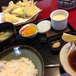 天ぷら 天吉 - 天ぷら定食 桜 1200円 税込