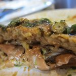 鉄板月輪 - 肉玉ホルモン断面