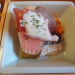 旬香亭 - 洋食弁当（たこ、牛肉、言わし、生ハムのオードブル）