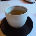 旬香亭 - 食前のお茶