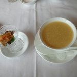 中国料理 皇苑 - ランチセット前菜と濃厚スープ