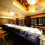 ベンジャミンステーキハウス - 内観写真: