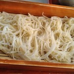 手打ち蕎麦　さとみ - [料理] 季節の変り更級 (菊の花) せいろ全景♪ｗ