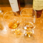 コム・ア・ラ・メゾン - アルマニャック ラベルドリーヴ1,500円+、アルマニャック ボワニエル2,000円+