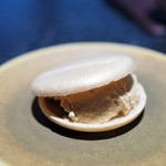 イチリン ハナレ - 最中