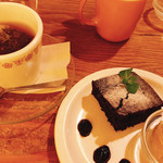 モダナークファームカフェ - 