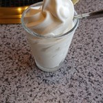 焼肉・精肉　宝亭 - ランチ注文で宝牧場ミルクソフトが+150円でいただけます