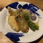 活貝 日本酒 おばんざい 福島おちび - 牡蠣の天ぷら
